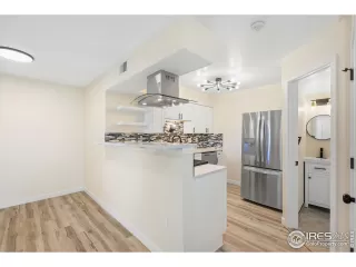 Photo #2: 1021490 Listing 