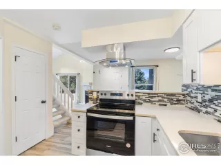 Photo #3: 1021490 Listing 