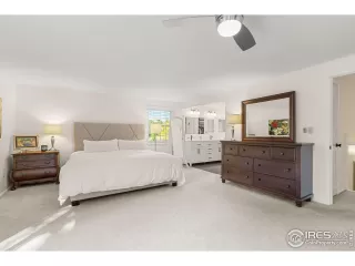 Photo #4: 1021566 Listing