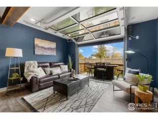 Photo #3: 1021631 Listing