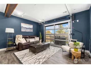 Photo #4: 1021631 Listing