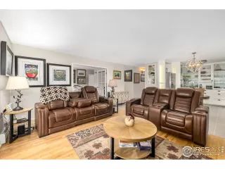 Photo #6: 1024005 Listing