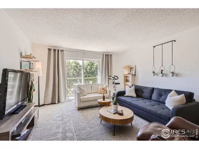 MLS: 1024160 Condo For Sale