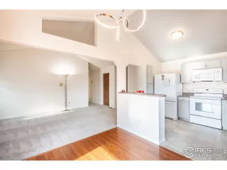 Photo #4: 1024208 Listing 