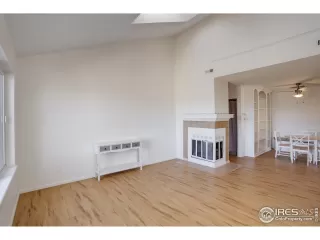 Photo #6: 1024243 Listing 