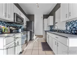 Photo #4: 1024301 Listing 