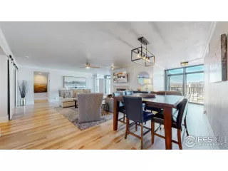 Photo #5: 1024366 Listing