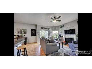 Photo #3: 1025246 Listing