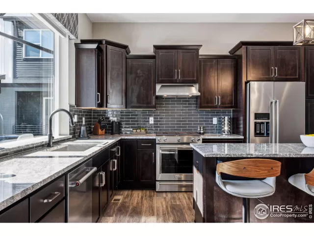 MLS: 1025413 Condo For Sale