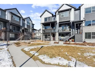 Photo #4: 1025413 Listing