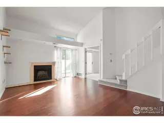 Photo #3: 1025461 Listing 