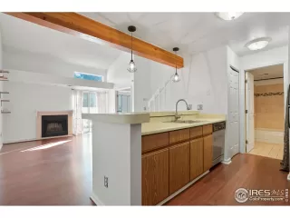 Photo #4: 1025461 Listing 