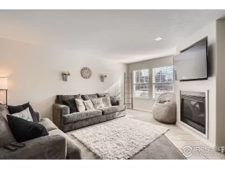 Photo #2: 1025773 Listing