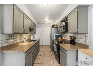 Photo #3: 1026361 Listing 