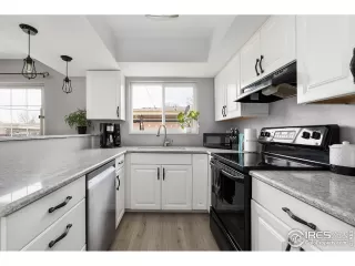 Photo #5: 1026370 Listing 