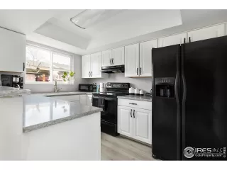 Photo #6: 1026370 Listing 