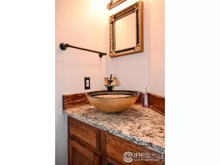 Photo #3: 1026409 Listing 