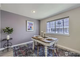 Photo #4: 1027184 Listing