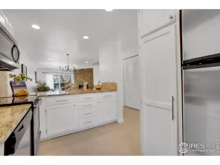 Photo #6: 1027556 Listing 