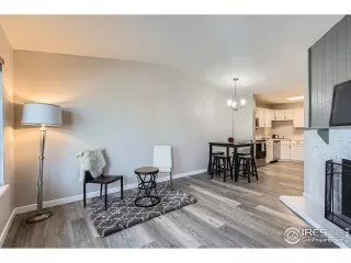 Photo #5: 1028346 Listing