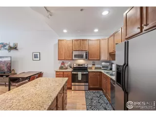 Photo #5: 1028566 Listing 