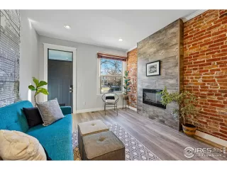 Photo #5: 1029115 Listing