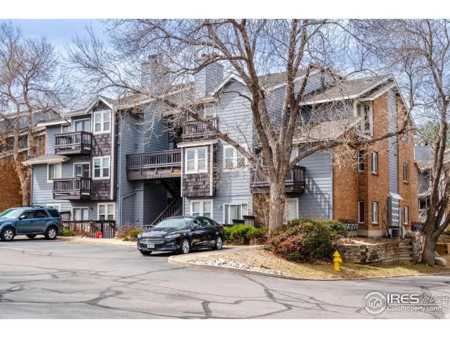 MLS: 1029463 Condo For Sale