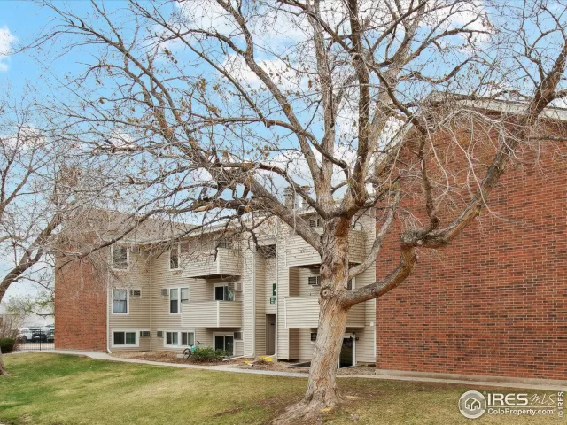 MLS: 1029999 Condo For Sale