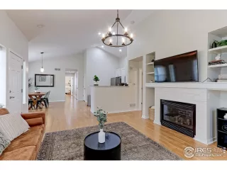 Photo #6: 1030014 Listing