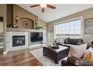 Photo #4: 1030024 Listing