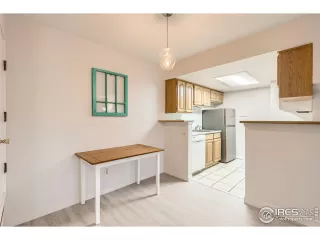 Photo #3: 1030340 Listing