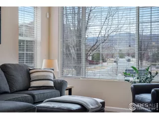 Photo #5: 1030459 Listing 