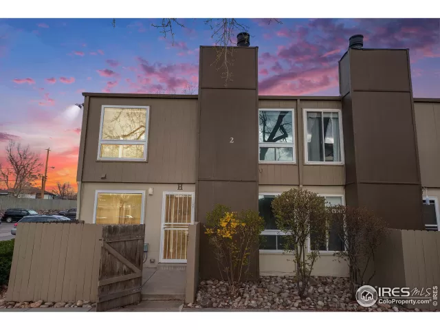 MLS: 1030628 Condo For Sale