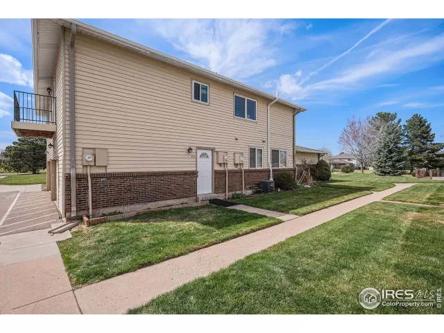 MLS: 1030688 Condo For Sale