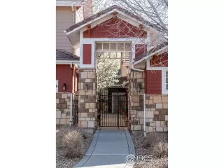 Photo #2: 1030872 Listing