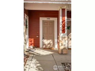 Photo #3: 1030872 Listing