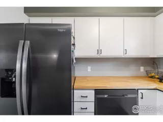 Photo #5: 1030964 Listing 