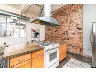 Photo #6: 1030972 Listing 