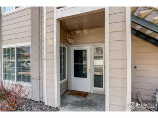 Photo #2: 1031139 Listing