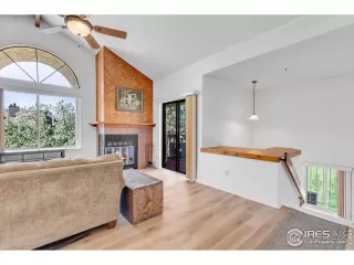 Photo #4: 1032173 Listing 