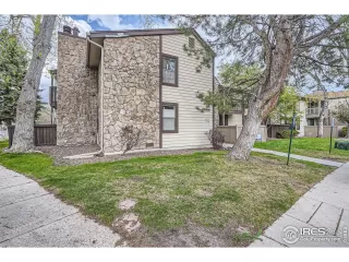 Photo #3: 1032259 Listing