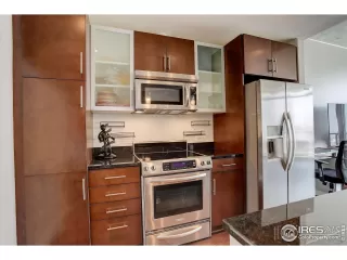 Photo #3: 1032792 Listing