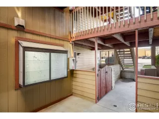 Photo #4: 1032804 Listing