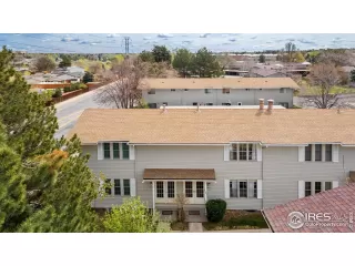 More Details about MLS # 1032972 : 1915 S OAKLAND WAY AURORA CO 80014