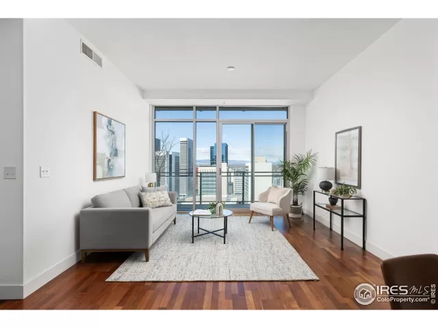 MLS: 1033039 Condo For Sale