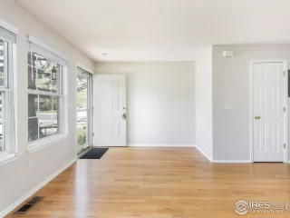 Photo #2: 1033261 Listing 