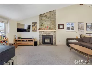 Photo #2: 1033308 Listing 