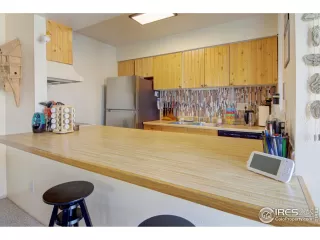 Photo #3: 1033308 Listing 