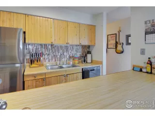 Photo #4: 1033308 Listing 