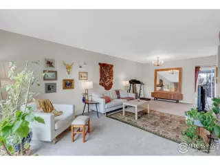 Photo #3: 1033569 Listing 